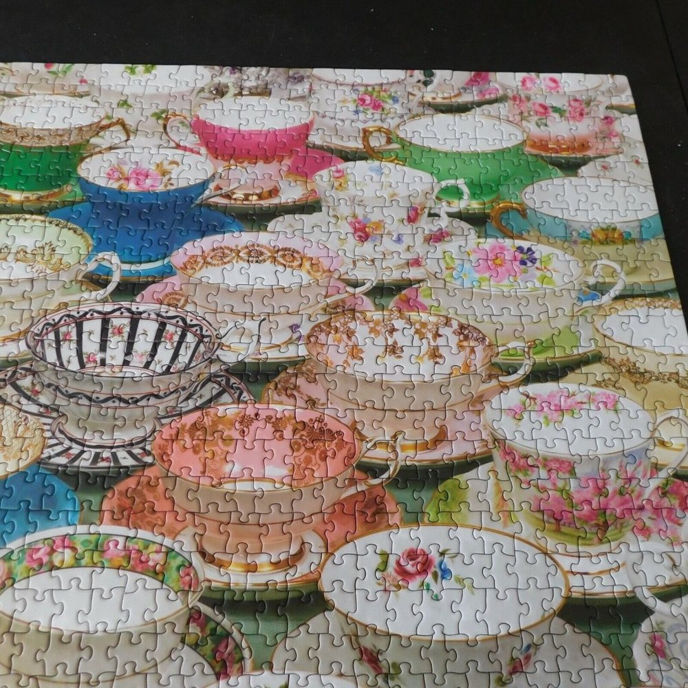 Cobble Hill Teacups 1000 Piece Jigsaw Puzzle Colorful Cups Saucers Complete Used - Picture 3 of 8